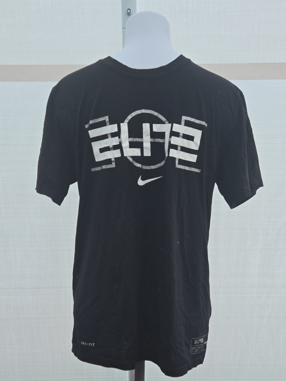 Nike Men’s Black Dri-FIT ELITE Graphic T-Shirt